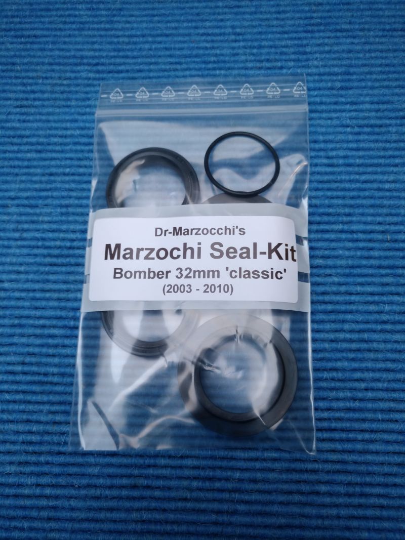 32mm Marzocchi Ceriani 1974-1978 Aermacchi Fork Seal Rings 32x47x7 mm FOS051